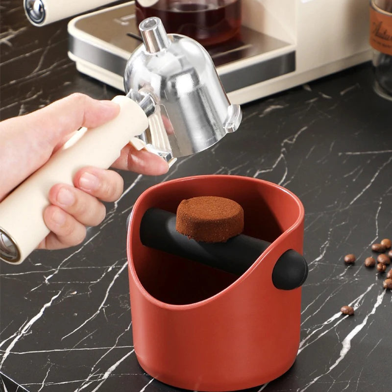 Knock box: contenedor para café usado