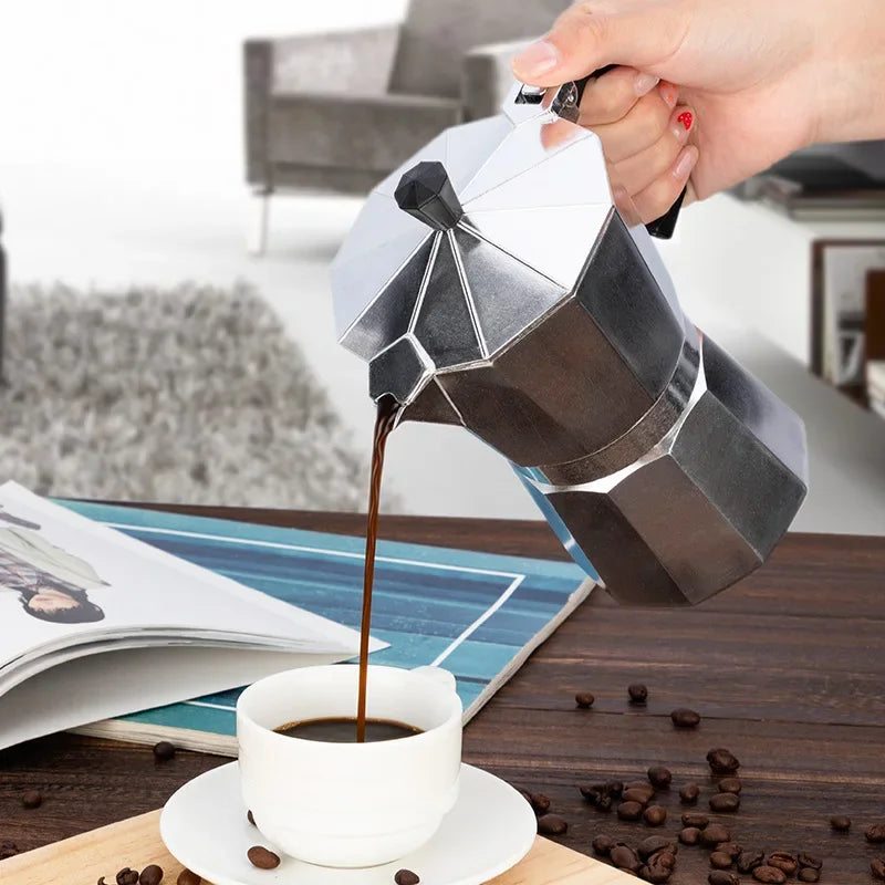Cafetera moka italiana de aluminio 6 tazas – foto 3