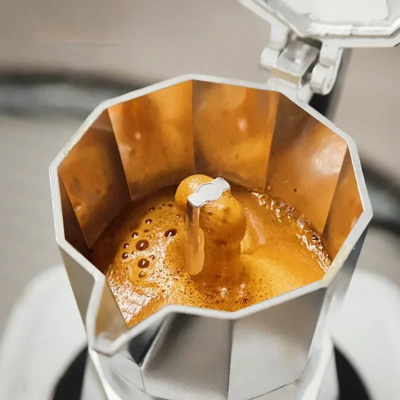Cafetera moka italiana de aluminio 6 tazas – foto 4